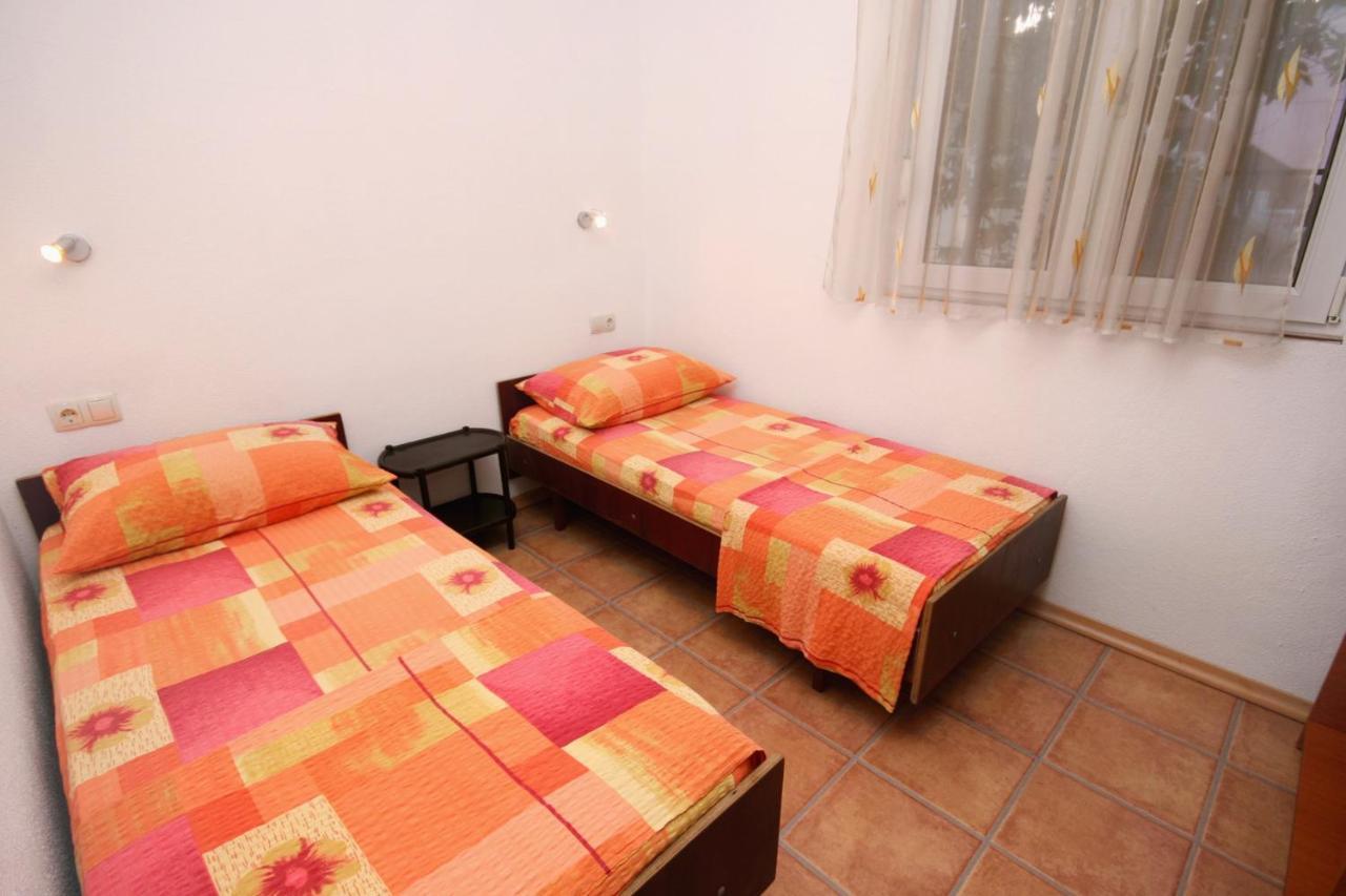 Apartment Podaca 6050A Exteriér fotografie